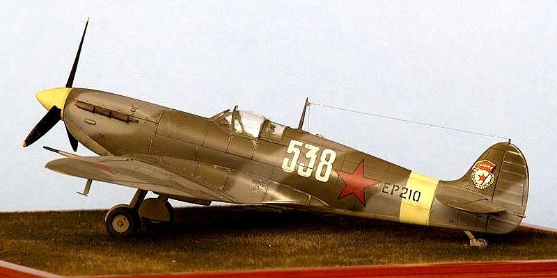 Спитфайр Mk.VB из 57-го ГвИАП.