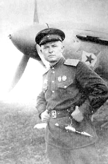 Командир 156-го ГвИАП Подполковник Я.Н.Кутихин. Август 1943 г.