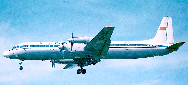 Самолёт Ил-18.