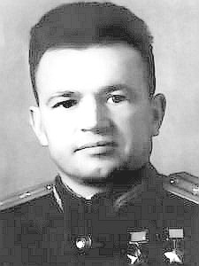 П.Я.Головачёв