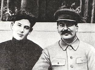 Василий Сталин с отцом