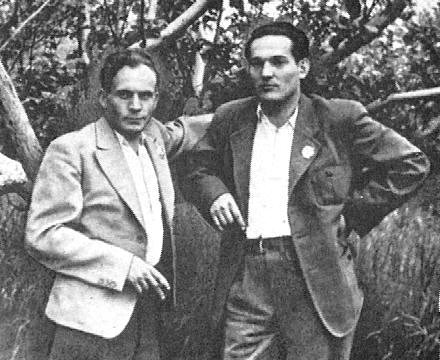 Снайперы Е. Николаев и В. Дудин, 1946 год.