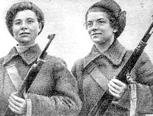 Снайперская пара: М. С. Поливанова и Н. В. Ковшова.