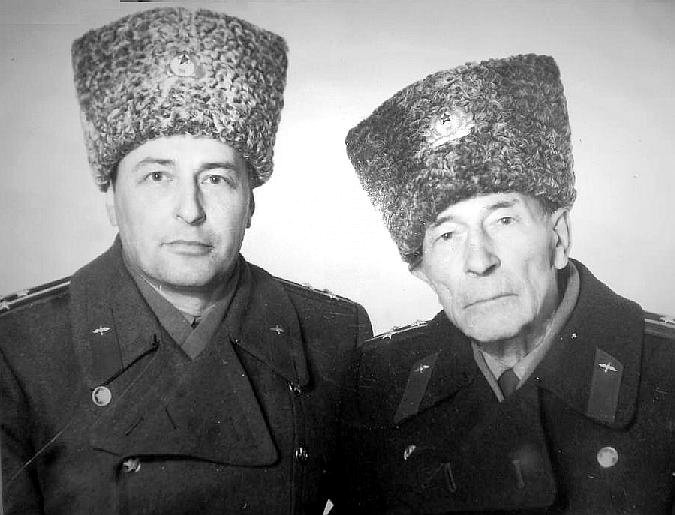 Т.Г.Вихров с сыном Виктором.