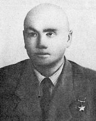 Леонид Белоусов — летчик, биография на Википедии