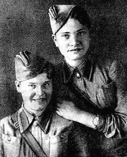 Лидия Соколова и Аня Сколотова